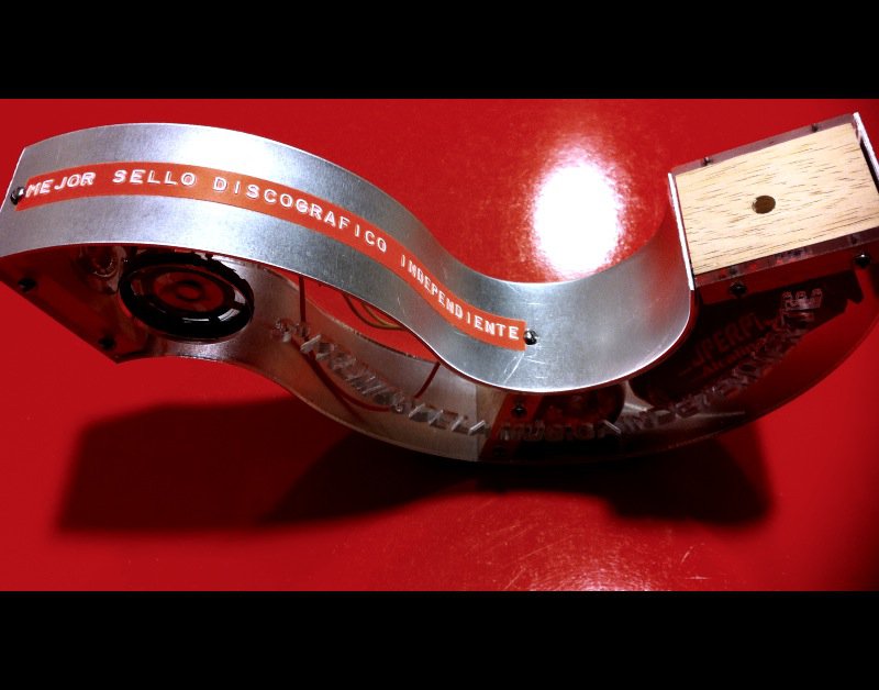 Imagen destacada de noticia: ELEFANT RECORDS se alza con el premio a "Mejor Sello Discográfico Independiente" en la 3ª edición de los Premios de la Música Independiente [UFI]